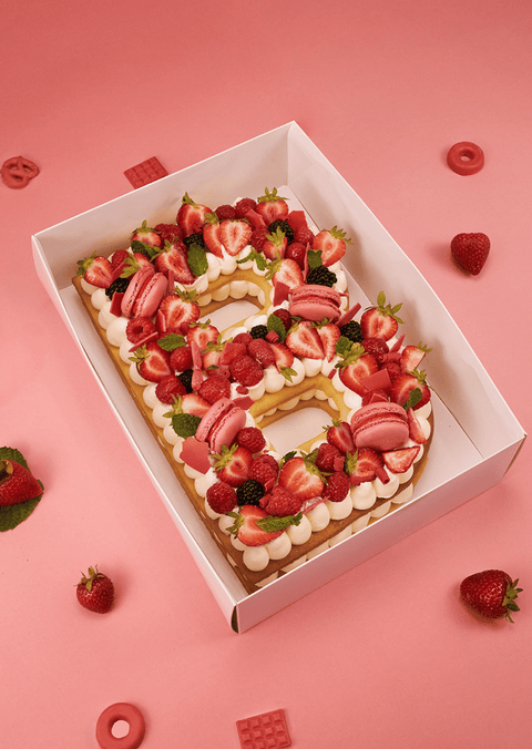 Berry Mix - Letter Cake