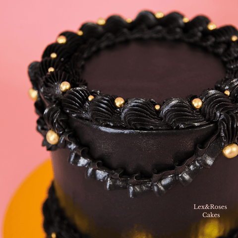 Black Round Cake