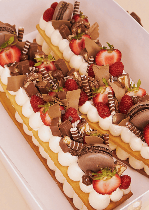 Choco & Berry - Letter Cake