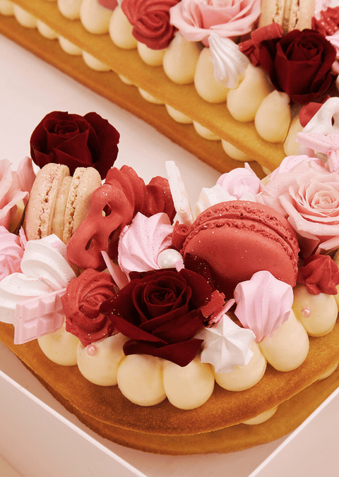 Red Deluxe - Letter Cake